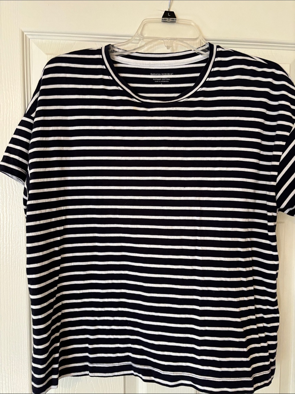 Banana Republic Dark Blue and White Striped Short Sleeve Tee